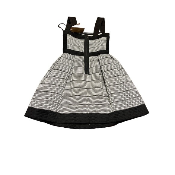Women’s Alya Black and White Fit & Flare Mini Dress Size Small New with Tags - Picture 11 of 13